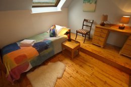 The twin bedroom has plenty of room for a 3rd full size fold out bed if required.